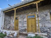 Finca rústica en producción, con agua y vivienda a reformar