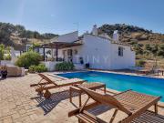 Finca rústica en Venta en Almogía