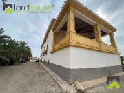 Casa chalet en Venta en Marchena