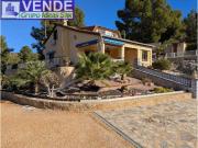 Finca rústica en Venta en Petrer