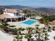 Finca/Casa Rural en venta en Casarabonela, Málaga