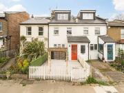Finchley Park, North Finchley N12, 3 bed terraced house...