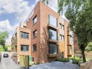 Finchley Road, Hampstead, London, NW3
