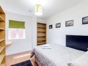 Finchley Road, Hampstead, London NW3, Studio to rent,...