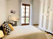 Camera in appartamento condiviso con 6 camere da letto,...