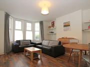 First Avenue, London, W3