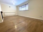 First Avenue, WATFORD