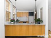 FIRST CLASS LOCATION, LEAFY PARK VIEWS, A UNIQUE...