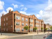 First Floor Flat/Apartment Property to let Hawthorn...