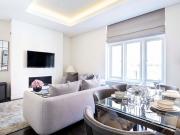 First floor luxury two bedroom Mayfair apartment with...
