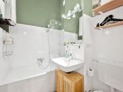 First Occupancy: 2 Bedroom Heritage Apartment with... First Occupancy: 2 Bedroom Heritage Apartment with...