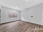 Room available for rent!