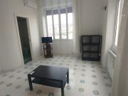 Fittasi appartamento a Napoli, Avvocata