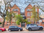 Fitzjohns Ave, Hampstead, London NW3, Studio to rent,...