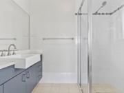 Five bedroom family home in Elderslie