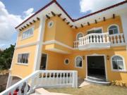 Five Bedrooms House w/ Pool in Banilad Cebu City