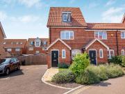 Five Oaks Lane IG7, 3 bed end terrace house to rent,...