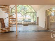 Fläche für Café oder Bistro in einem Park