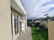 Flat/17A Greywacke Entrance, Piara Waters, WA $560/week...