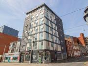 Flat 13, Royal House, 11 13 Goldsmith. 3 bed flat to...