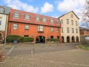 Flat 1 Dammas House Dammas Lane, Swindon 2 bedrooms...
