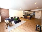 FLAT 1ER PISO AT: 82 M2 COMO NUEVO TERRAZA FRENTE PARQUE