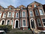 Flat 2, 5 Ashley Avenue, BT97BN, Belfast
