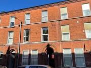 Flat 2 73 Fitzroy Avenue