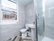 FLAT 2 CRICKETERS TERRACE ARMLEY LS12 1ST