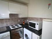 Flat 3, 207 HYDE PARK ROAD Leeds LS6 1AH