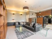 Flat 3, 7 Rothesay Place, Edinburgh, EH3 7SL