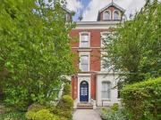 Flat 4, 14 College Gardens