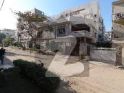 Flat 4 Bed DD Lift Parking Generator Garden East Near To...