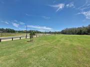 Flat 516m2 Allotment Opposite Parklands