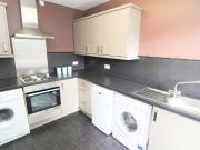 Flat 5, 18 St Johns Terrace Leeds, LS3 1DY