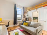 Flat 5, 2 VICTORIA TERRACE Leeds LS3 1BX