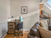 Flat 6, 2B WOOD LANE Leeds LS6 2AE