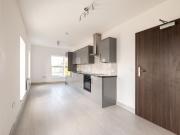 Flat 7, 11 Hempstalls Lane ST5, 2 bed flat to rent, £830...