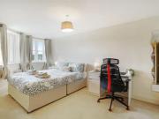 Apartment at Greyhound Hill, London