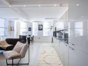 Apartment at High Street, London