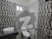 Flat available on rent shaheed millat road