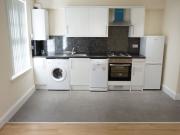 Flat C, 498 Harrow Road W9, 1 bed flat to rent, £1,800...