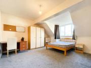Flat C, Springhill Court, 4 Bedroom House