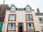 Flat, Claypath, 6 Bedroom Private