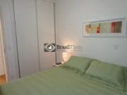 Flat com 1 dormitório para alugar, 38 m² por R$...