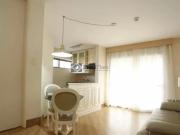 Flat com 1 dormitório para alugar, 55 m² por R$...