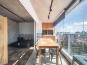 Flat com 1 dormitório para alugar, 42 m² por R$...