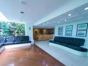 Flat com 1 dormitório para alugar, 42 m² por R$...