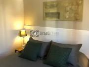 Flat com 2 dormitórios para alugar, 48 m² por R$...