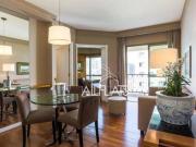 Flat com 2 dormitórios à venda, 118 m² por R$...